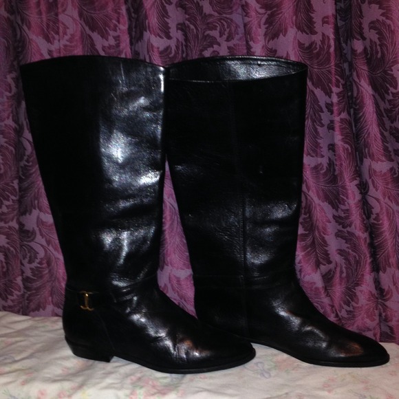 Etienne Aigner Shelby Equestrian Riding Boots