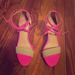 Tan & Pink strappy heels. Never Worn!