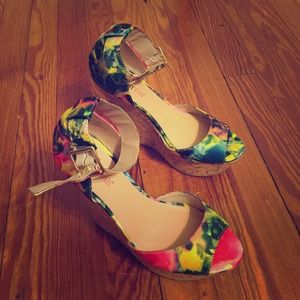 Floral Wedges