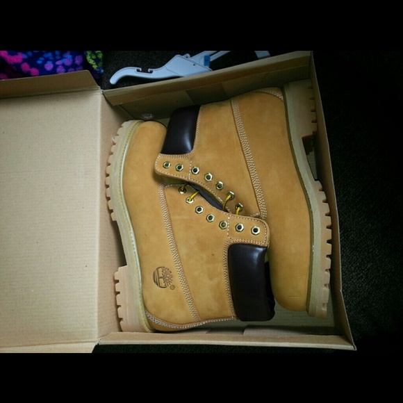 Size 10 Timberland boots
