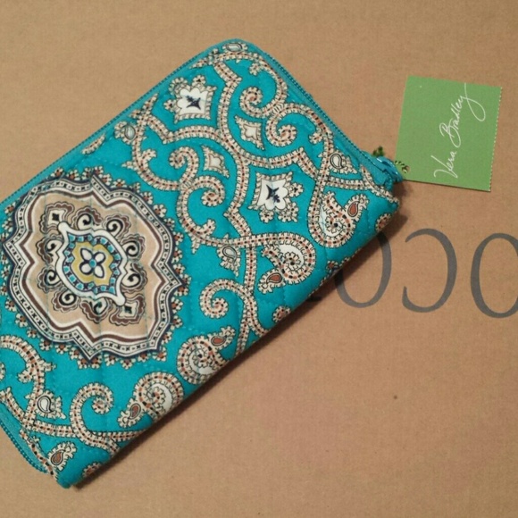 NEW Vera Bradley Zip Around Wallet - Totally Turq