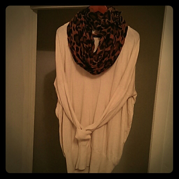 Oversized cream sweater!