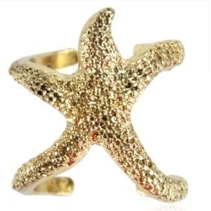 Texturized gold starfish ring - adjustable