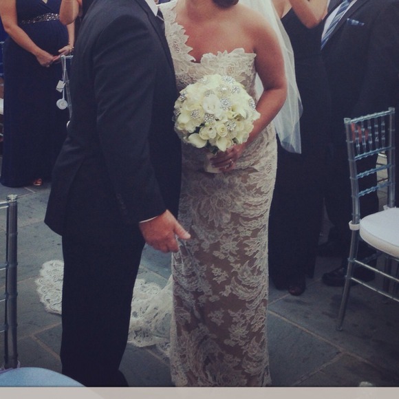Wedding dress