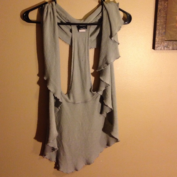 🌹Reduced🌹Rue21 no sleeve cardigan