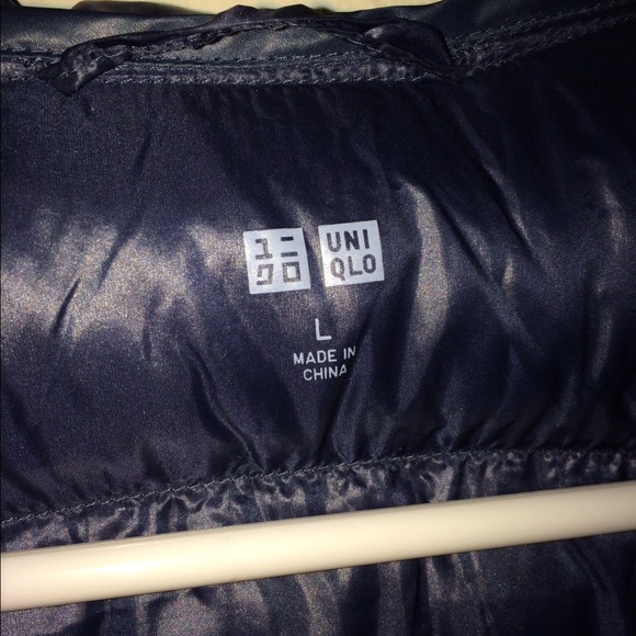 🚫SOLD UNIQLO puffer jacket - Picture 2 of 2