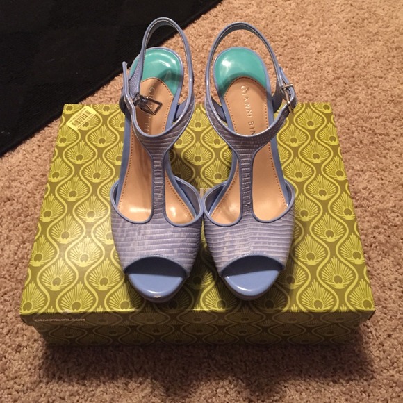 Cute and funky heels by Gianni Bini