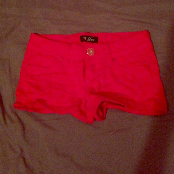 Red Guess shorts