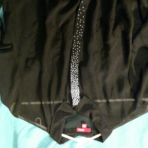 BLACK SHEER LONG SLEEVE TOP!