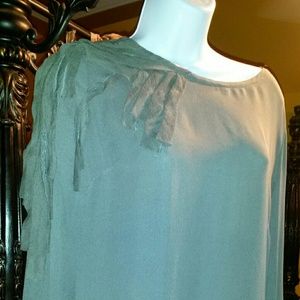 Blouse new with no tags