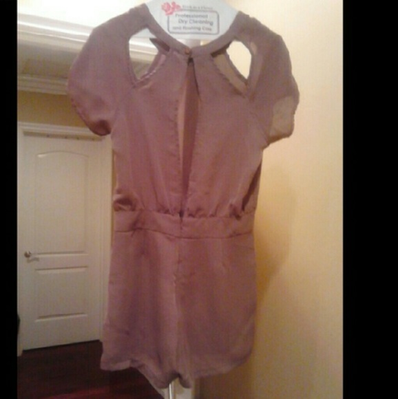 Romper - Picture 3 of 3