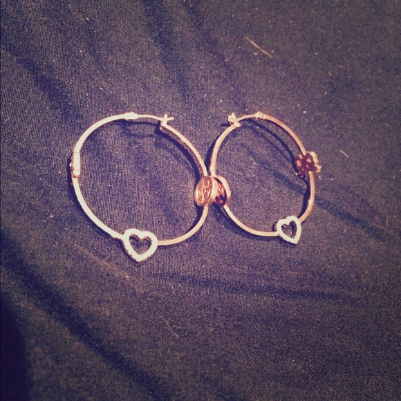 Juicy Couture - Picture 1 of 4