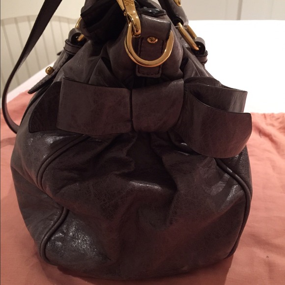 authentic Miu Miu grey shoulder handbag - Picture 3 of 4