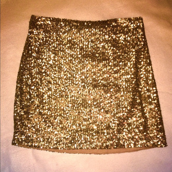 Gold sequin mini skirt