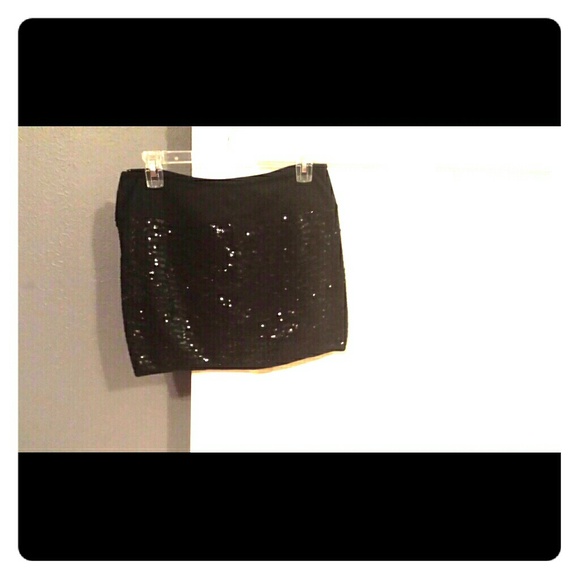 Sequined skirt