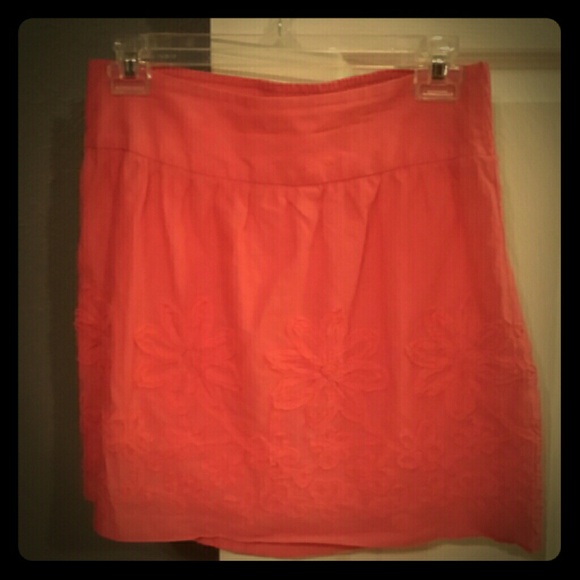 Coral skirt