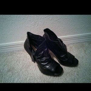 Madden girl peep toe ankle boots