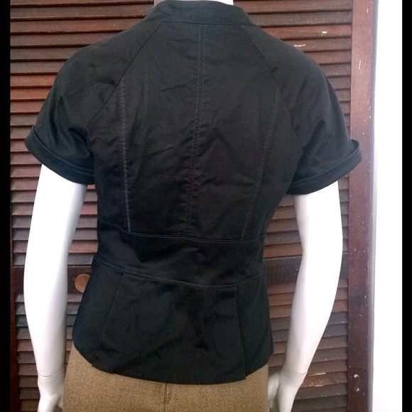 Martha B Top, size 6, preloved. - Picture 4 of 4