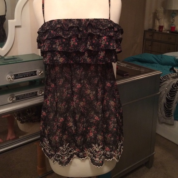 Floral tank top