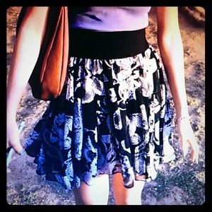 Express Black white floral contrast waist skirt XS