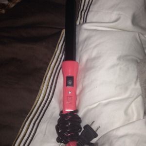 Bella beauty curling wand