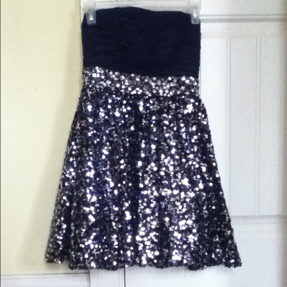 Navy blue sequined dress💙