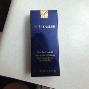 Brand new Estée Lauder double wear
