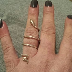 Wrap around snake ring