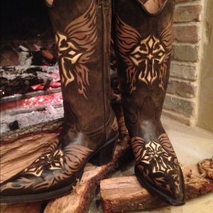 Stunning pair of Gypsy Girl western/cowboy boots.