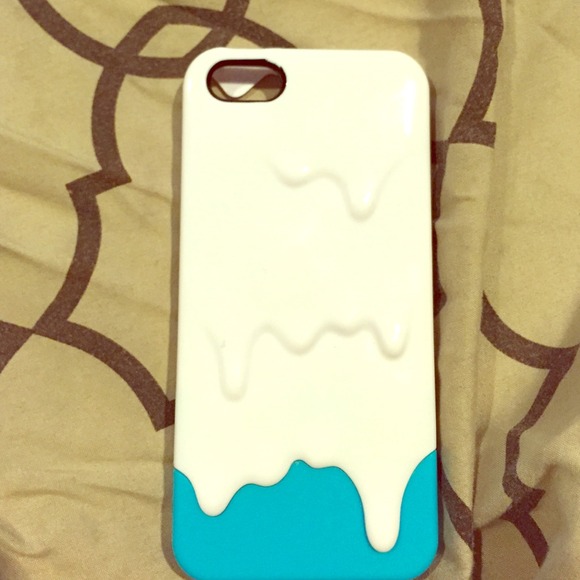 iPhone 5/5s melted case