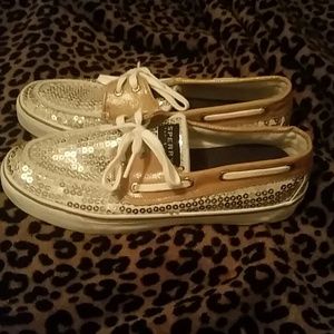 Sperry top-siders like new