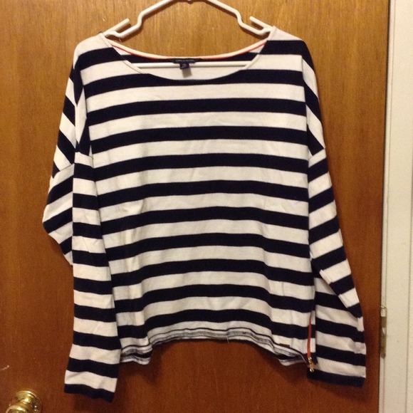 Oversized striped Tommy Hilfiger sweater