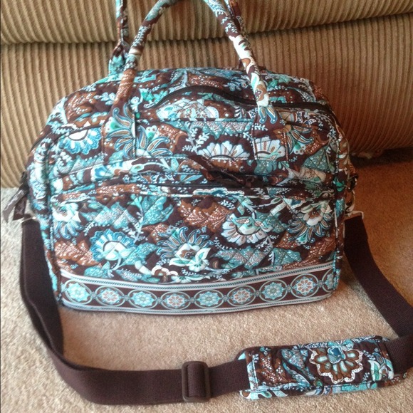 Vera Bradley travel bag