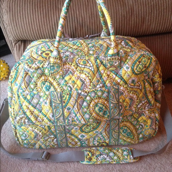 Large Vera Bradley travel bag