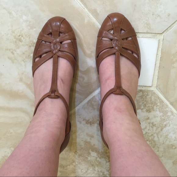 Vintage Inspired Brown Strappy Heels