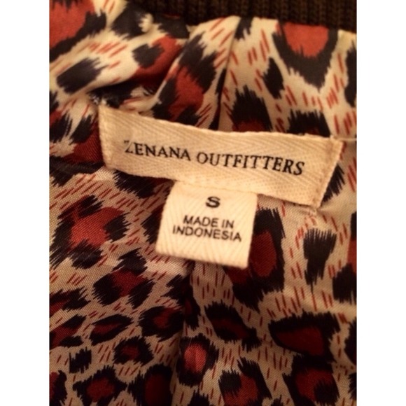 Zenana Outfitters Leather Leopard Print Jacket - Picture 3 of 3