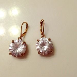 Diamond earrings •