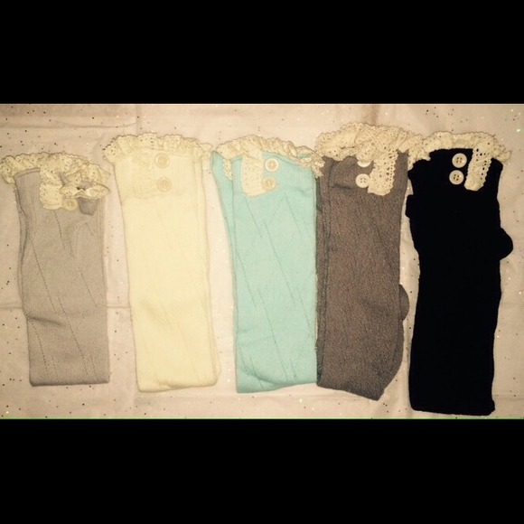 💥REDUCED💥 B2GO Boot Socks with Lace and Buttons - Picture 2 of 3