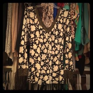 L daytrip black and white top