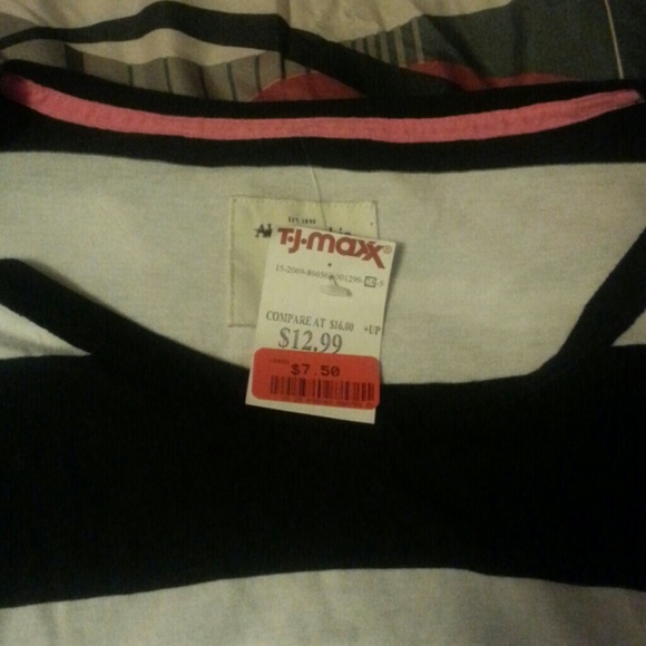 Abercrombie & Fitch Top - Picture 2 of 2