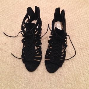 Vince Camuto Shoes - Vince Camuto Cage Heels Vince Camuto Shoes - Vince Camuto Cage Heels
