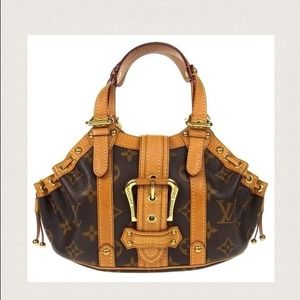 Louis Vuitton theda pm canvas bag