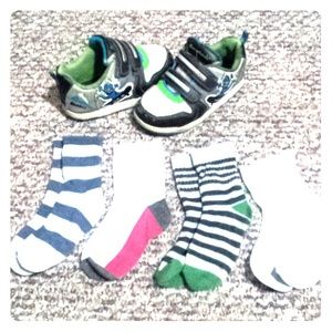 Boy shoes and socks