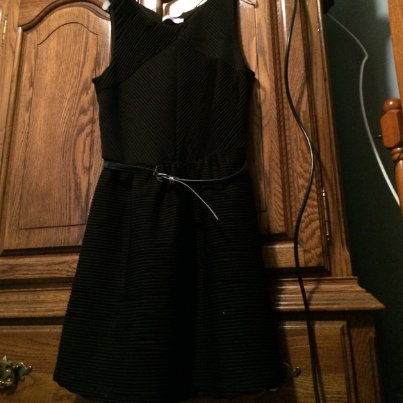 💥SOLD💥 Black dress