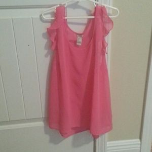 Forever 21 razor back ruffle blouse