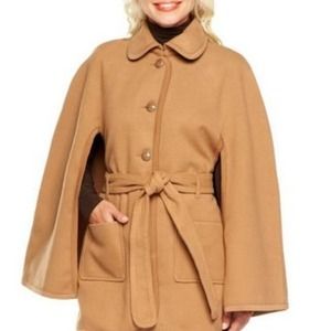 Joan Rivers cape with belt