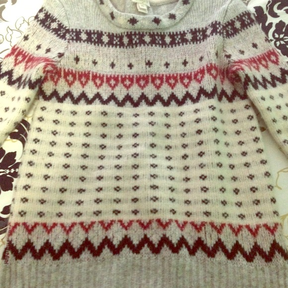 This Jcrew sweater is still in great condition