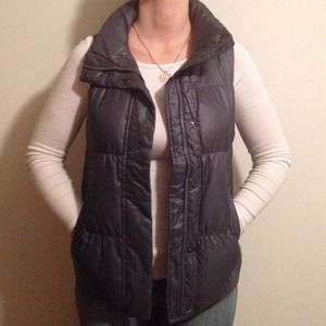 Gap vest