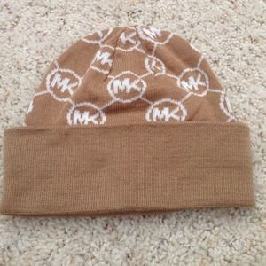 Michael Kors winter beanie