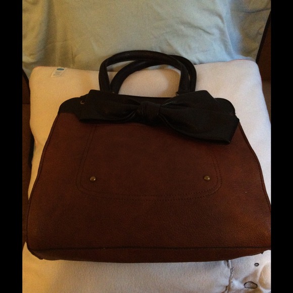 Jessica Simpson Bag - Picture 3 of 3